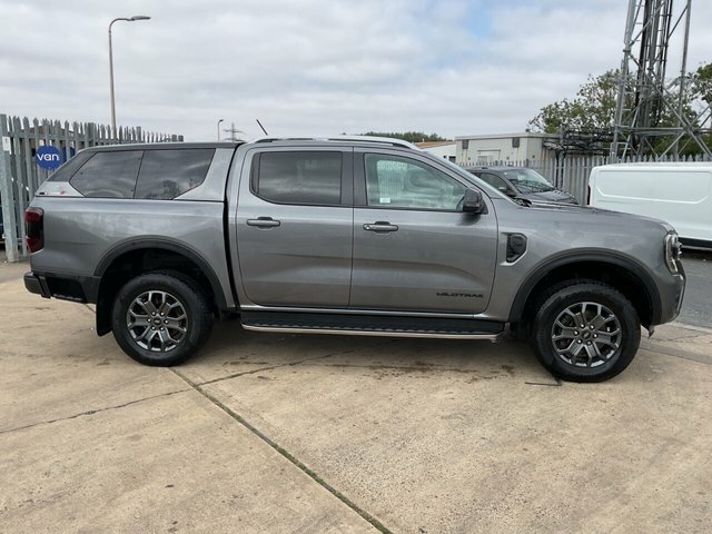 Ford Ranger 2.0 Td Ecoblue Wildtrak Pickup Double Cab Dies BT73HHJ Grey #2