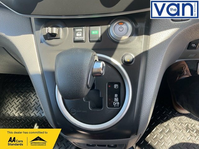 Nissan e-NV200 0.0 E Evalia Combi 40Kwh 108 Bhp White #25