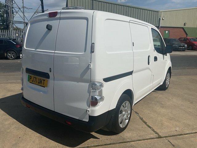 Nissan e-NV200 40Kwh Acenta Panel Van Swb Quic White #3