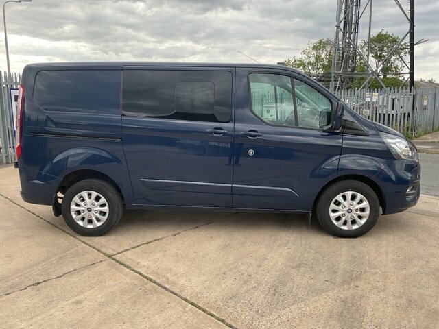 Ford Transit Custom 2.0 300 Ecoblue Limited Crew Van Double Cab Di HV72XHX Blue #2