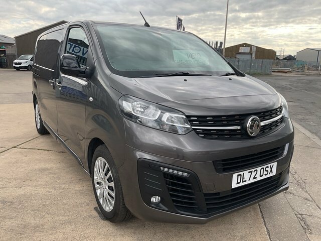 Vauxhall Vivaro 1.5 Turbo D 2700 Pro Panel Van 6Dr L Grey