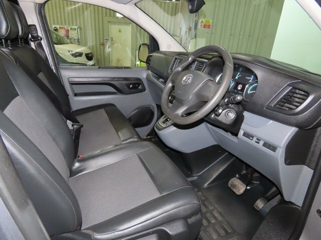 Vauxhall Vivaro 1.5 L 1.5 Turbo D 2700 Dynamic L1 H1 Euro 6 Ss Black #10