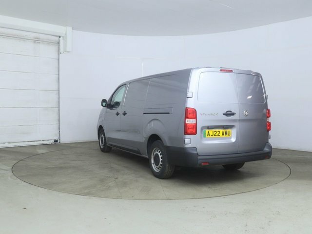 Vauxhall Vivaro 3100 50Kwh Dynamic Panel Van 6Dr Grey #2
