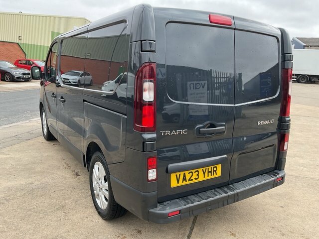 Renault Trafic 2.0 Dci Blue Sl30 Extra Panel Van Manua VA23YHR Grey #4