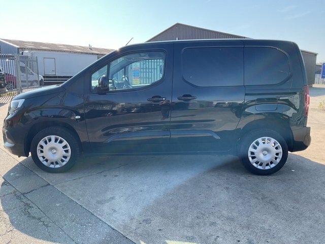 Vauxhall Combo 1.5 Turbo D 2300 Pro Panel Van L DS73RTV Black #6