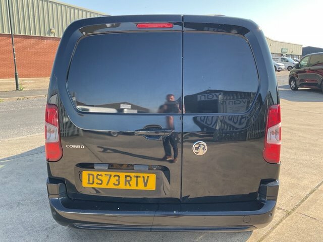 Vauxhall Combo 1.5 Turbo D 2300 Pro Panel Van L DS73RTV Black #4