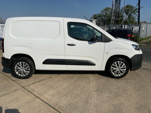 Citroen Berlingo 1.5 Bluehdi 1000 Enterprise M Panel Van White #2