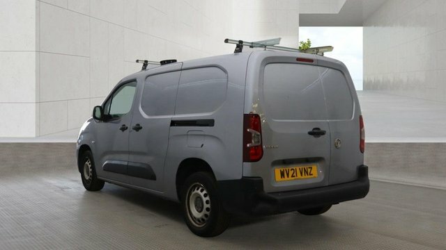 Vauxhall Combo 1.5 Turbo D 2300 Edition Panel Van Manu Grey #3