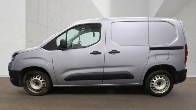 Toyota Proace City 1.5 Bluehdi Active Short Panel Van Manu SL23HVF Grey #6