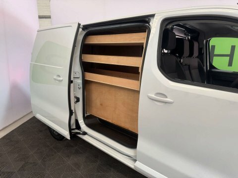 Citroen Dispatch 2024 24 1.5 White #5