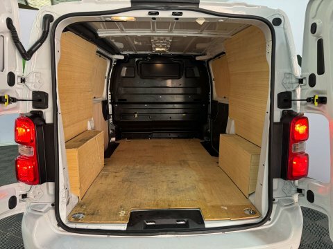 Vauxhall Vivaro 2022 72 1.5 White #3