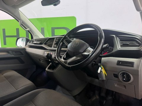 Volkswagen Transporter 2023 73 2.0 Black #2