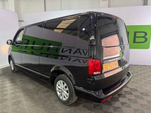 Volkswagen Transporter 2023 73 2.0 Black #6