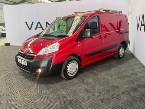 Toyota PROACE 2015 15 2.0 Red #3
