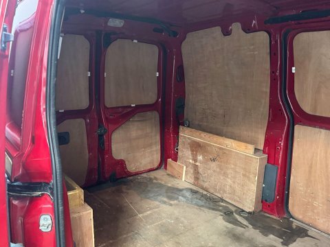 Toyota PROACE 2015 15 2.0 Red #5