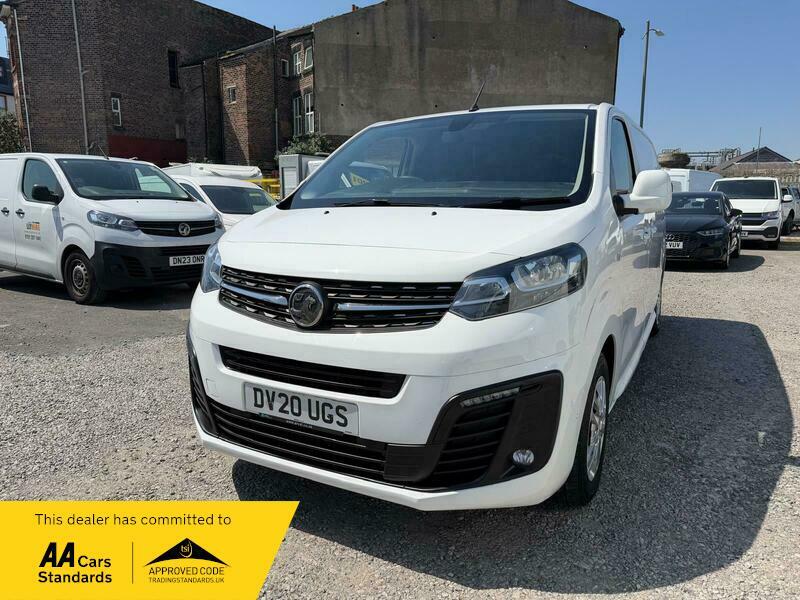 Vauxhall Vivaro L1h1 2700 Sportive S White