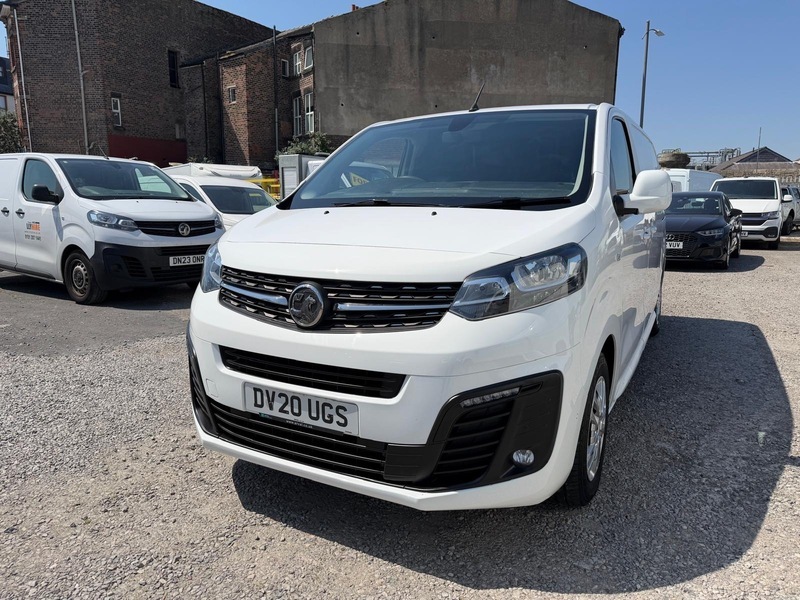 Vauxhall Vivaro L1h1 2700 Sportive S White #4