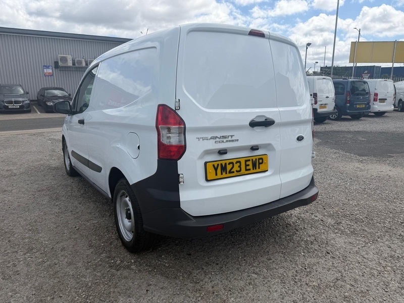 Ford Transit Courier 1.0 Ecoboost Leader Van 6 Speed #27