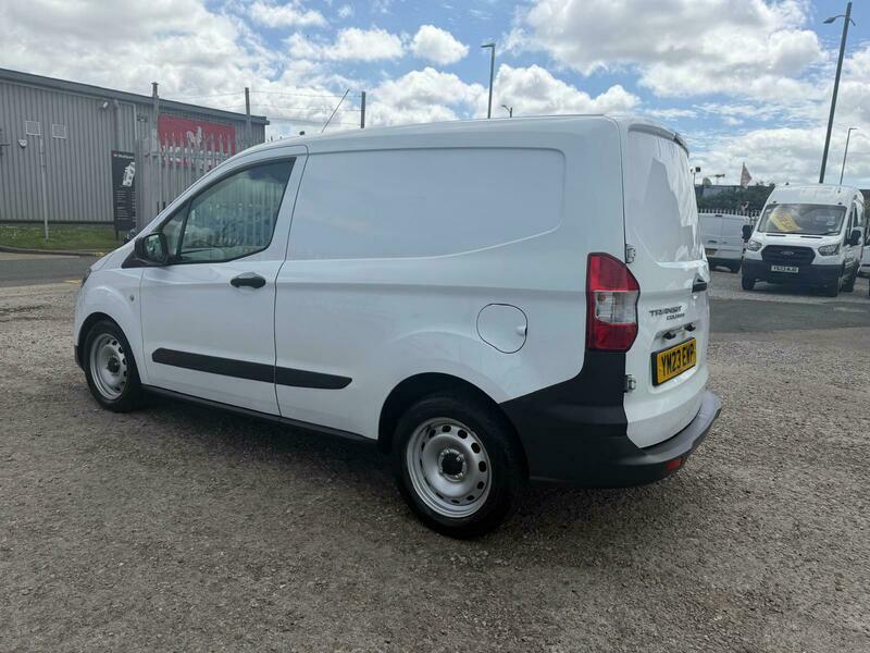 Ford Transit Courier 1.0 Ecoboost Leader Van 6 Speed #9