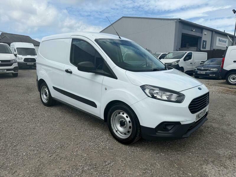 Ford Transit Courier 1.0 Ecoboost Leader Van 6 Speed #33