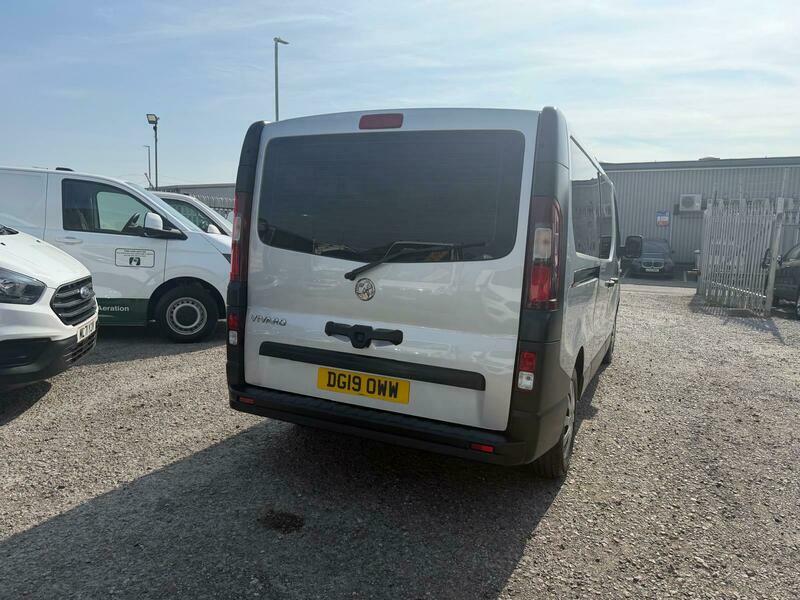 Vauxhall Vivaro Combi Cdti S S Silver #6