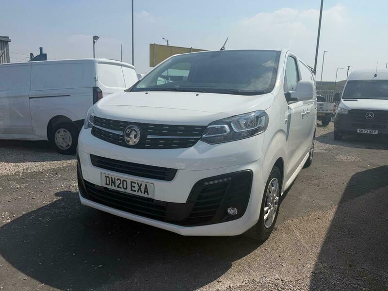 Vauxhall Vivaro L1h1 2700 Sportive S White #5