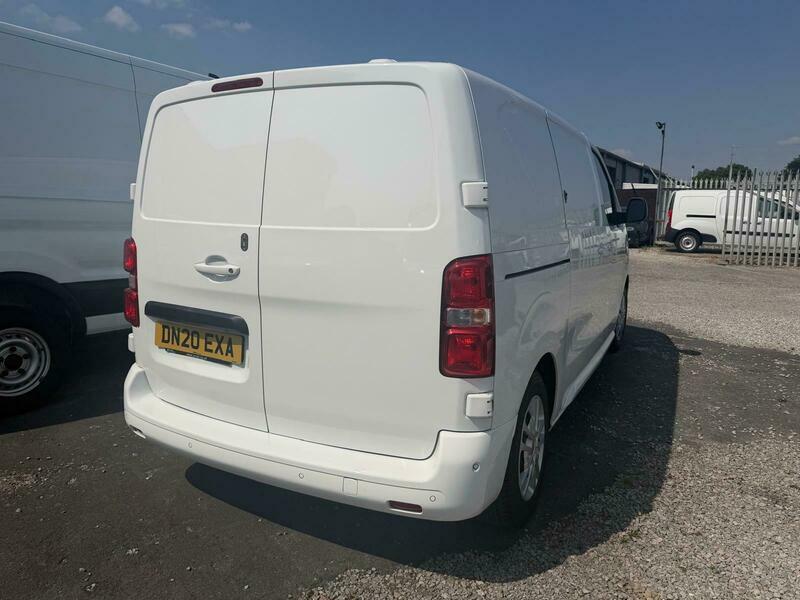 Vauxhall Vivaro L1h1 2700 Sportive S White #6