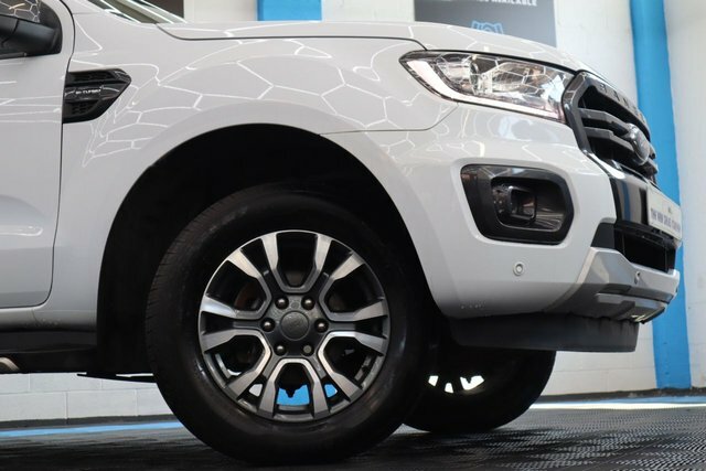 Ford Ranger Pickup FP69GTZ White #4