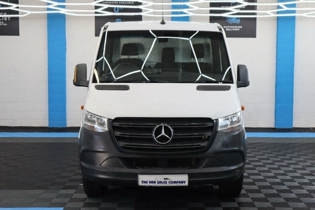 Mercedes-Benz Sprinter Diesel PJ70BGV White #4