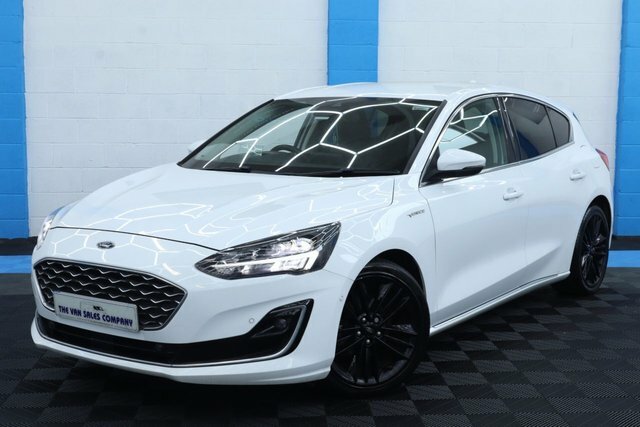 Ford Focus Hatchback EO69WDD Blue #4