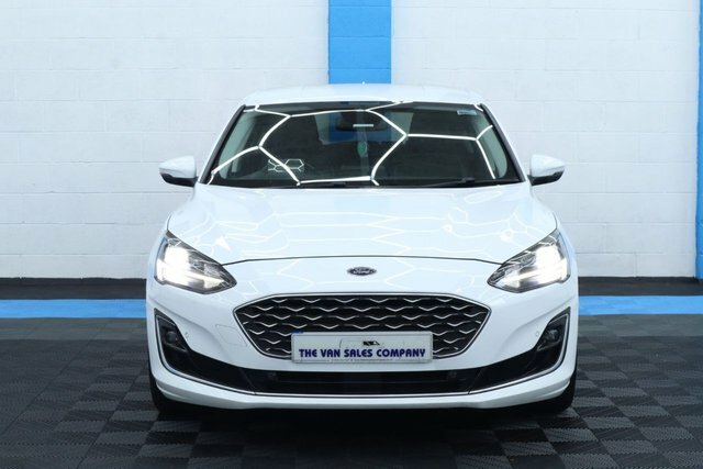 Ford Focus Hatchback EO69WDD Blue #3