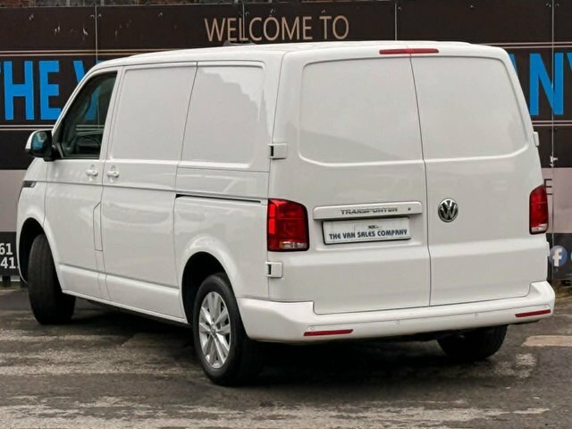 Volkswagen Transporter Mpv RE21ZDO White #5