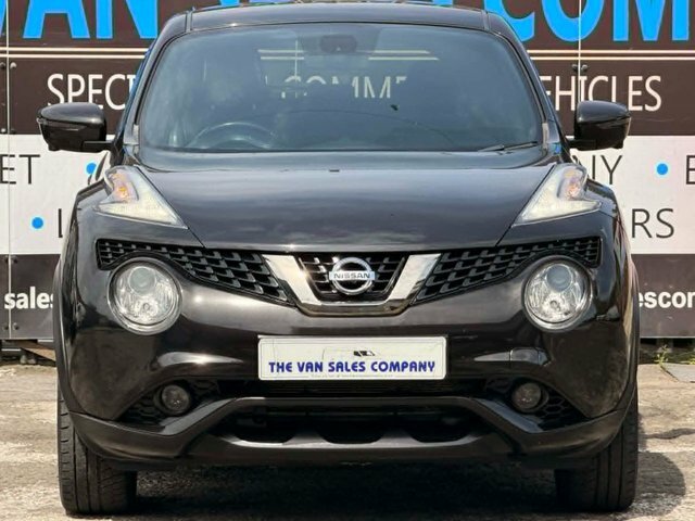 Nissan Juke Suv Black #2