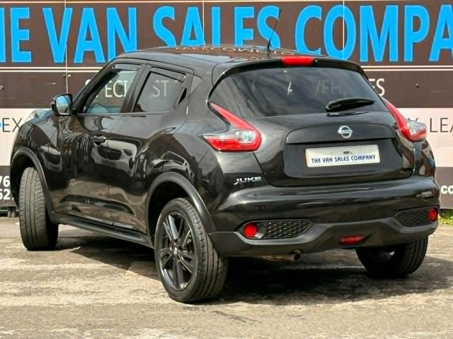 Nissan Juke Suv Black #4
