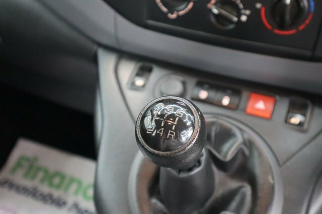 Peugeot Partner 1.6L Hdi Professional L1 625 White #32