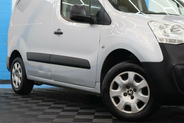 Peugeot Partner 1.6L Hdi Professional L1 625 White #8