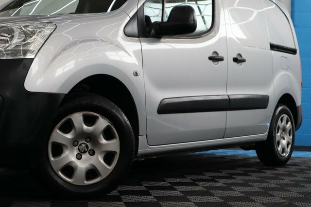 Peugeot Partner Mpv Silver #5