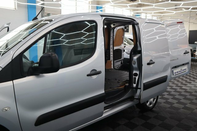 Peugeot Partner 1.6L Hdi Professional L1 625 White #18