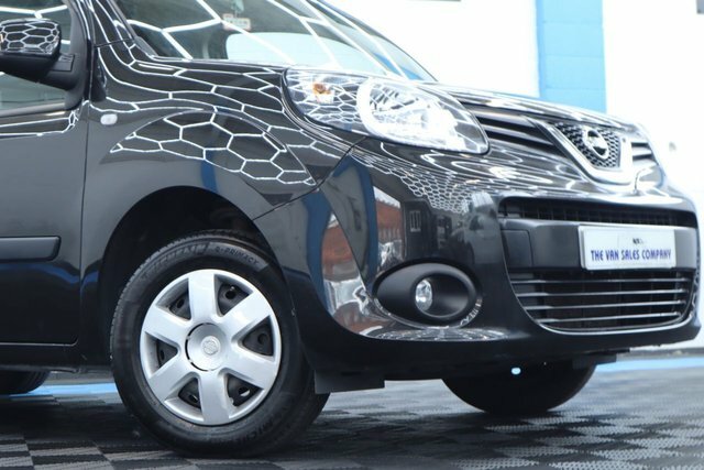 Nissan NV250 Mpv Black #2