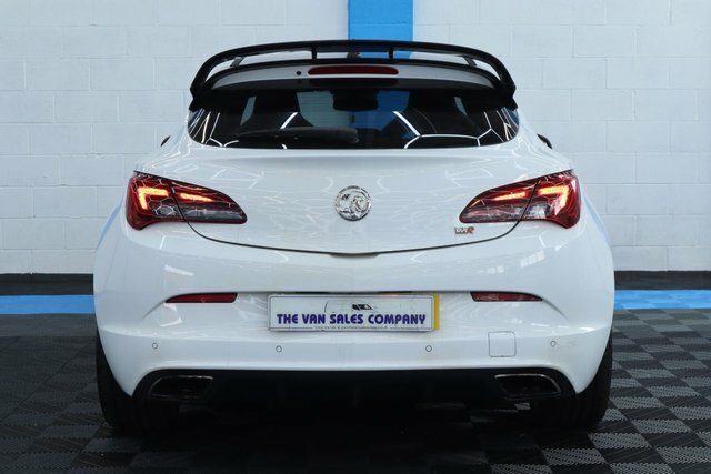 Vauxhall Astra GTC Gtc 2.0 Sri Yellow #19