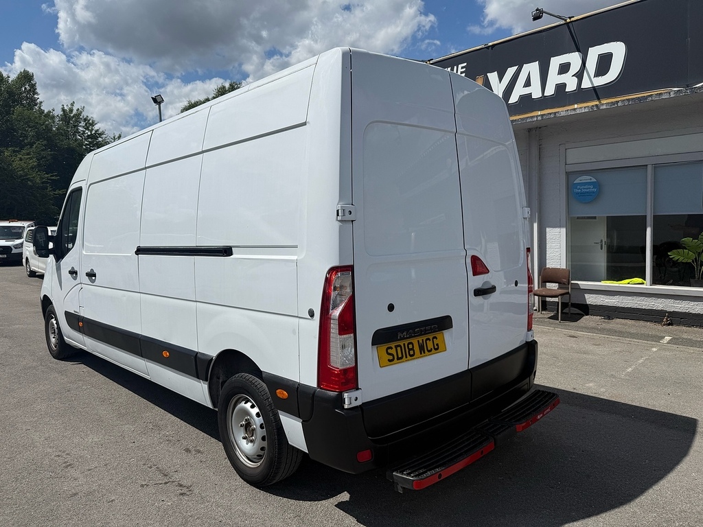 Renault Master 2.3 Dci Energy 35 Business Fwd Lwb High Roof Euro White #8