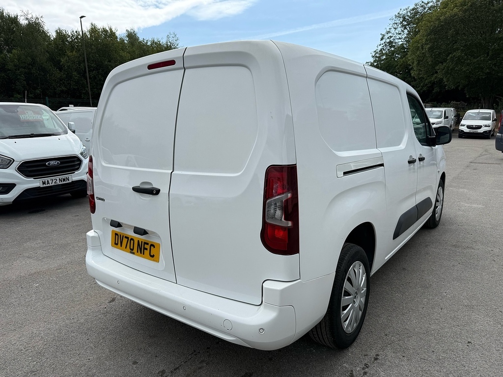 Vauxhall Combo 1.5 Turbo D 2300 Sportive Lwb Twin Side Doors Van White #5