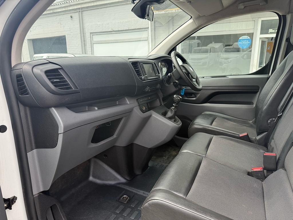 Vauxhall Vivaro Vivaro 3100 Edition Ss White #9
