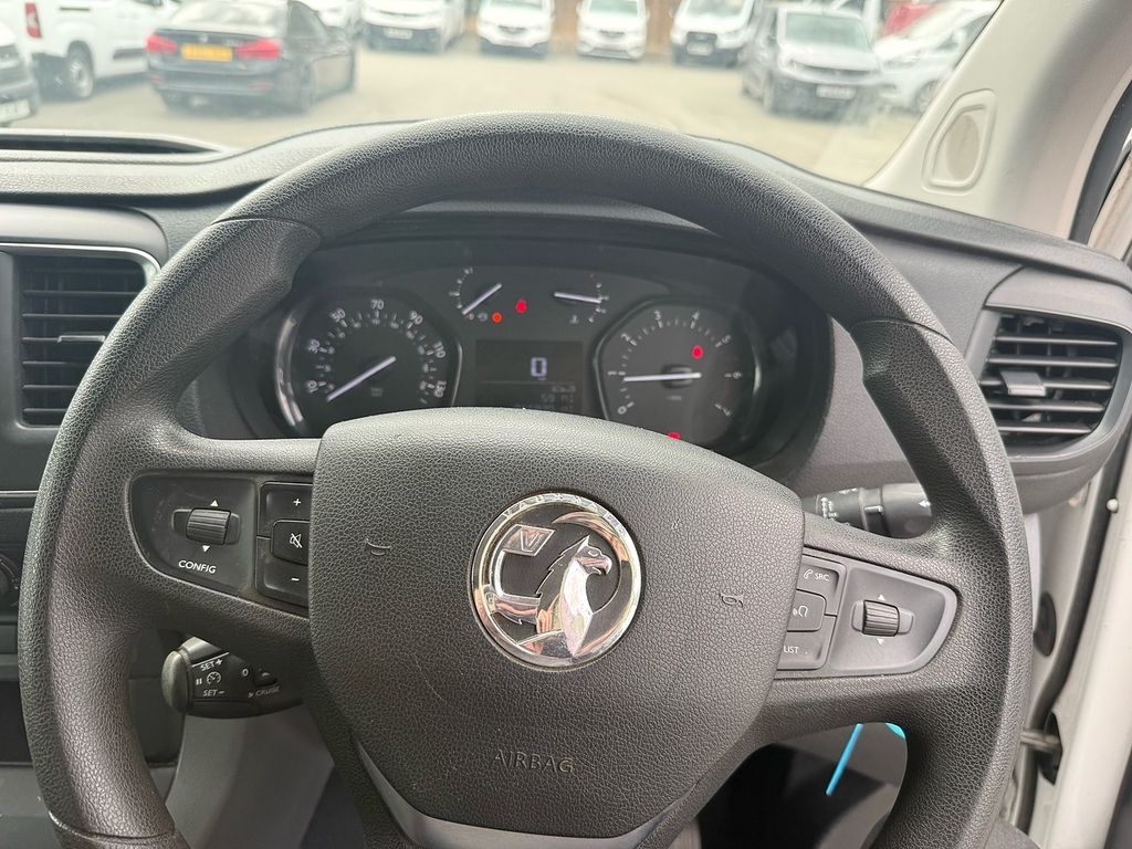Vauxhall Vivaro Vivaro 3100 Edition Ss White #15