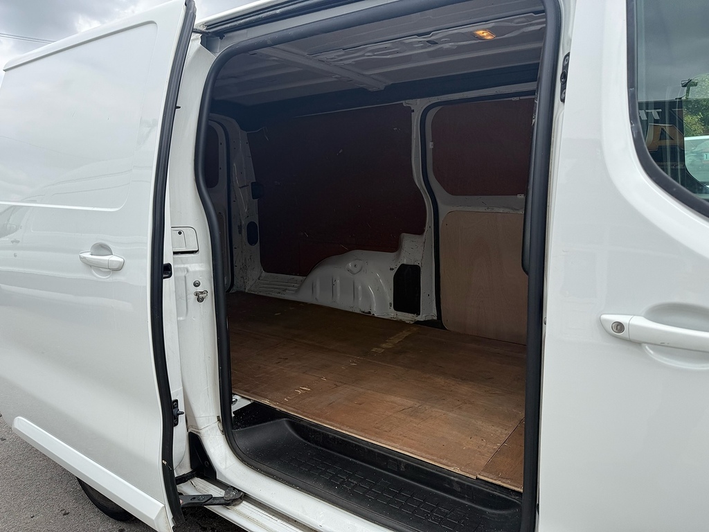 Vauxhall Vivaro Vivaro 3100 Edition Ss White #14