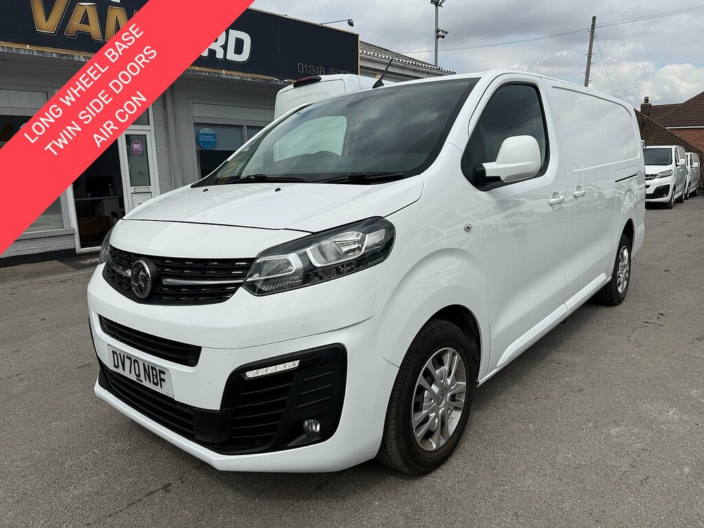 Vauxhall Vivaro 1.5 Turbo D 2900 Sportive Lwb Air Con Twin Side Do White