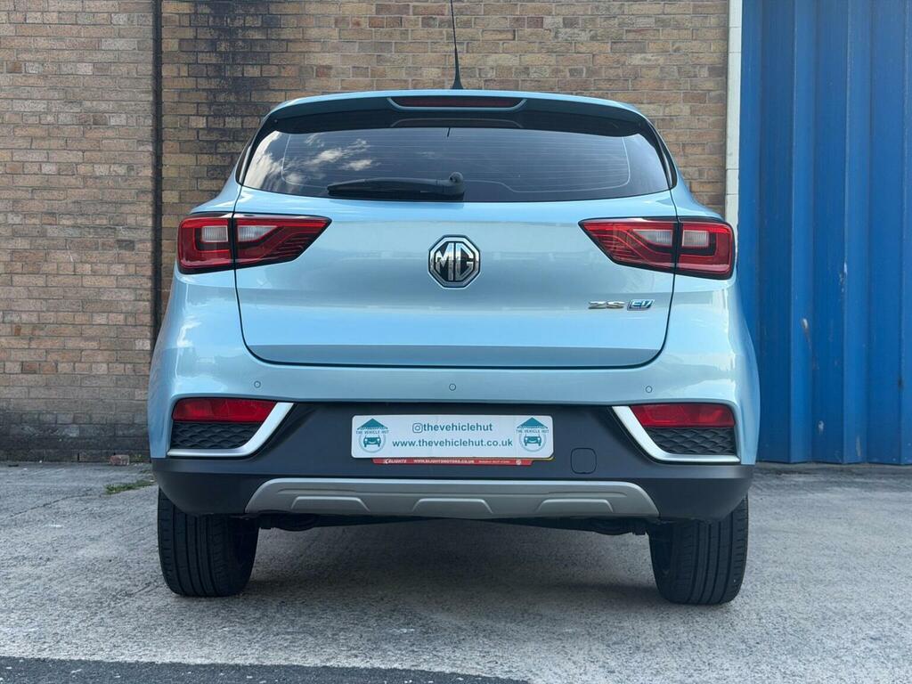 MG ZS Excite Vti-tech Red #33
