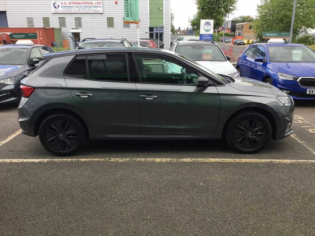 Skoda Fabia 1.0 Tsi 116 Design Edition Dsg LO75WMT Grey #4