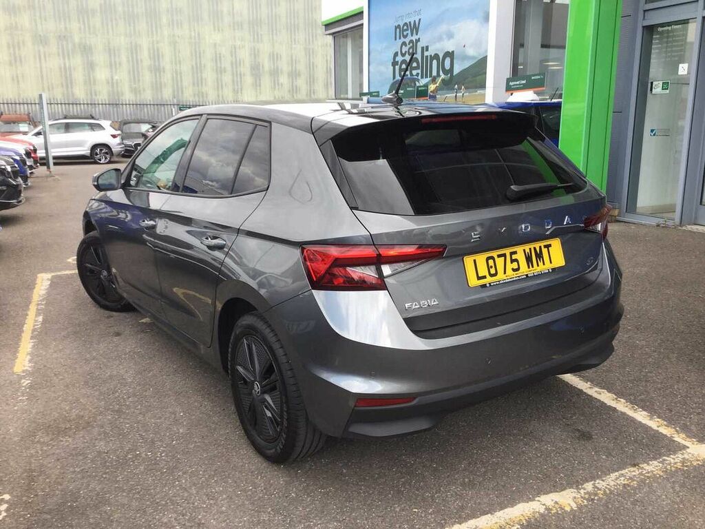 Skoda Fabia 1.0 Tsi 116 Design Edition Dsg LO75WMT Grey #3