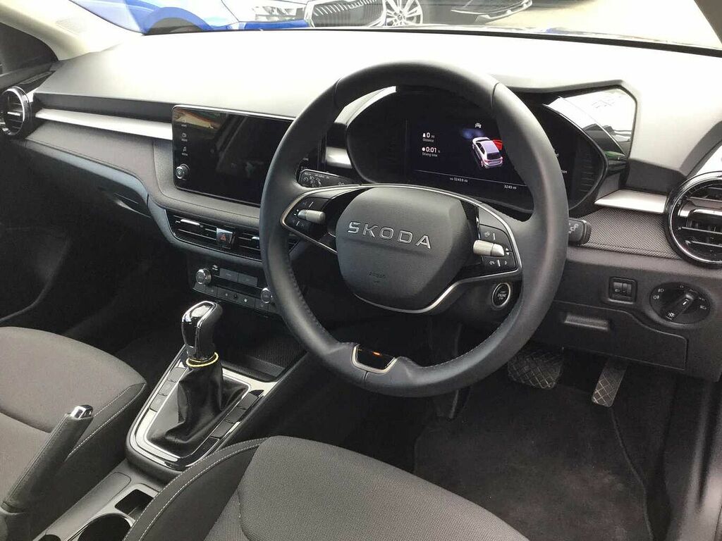 Skoda Fabia 1.0 Tsi 116 Design Edition Dsg LO75WMT Grey #6